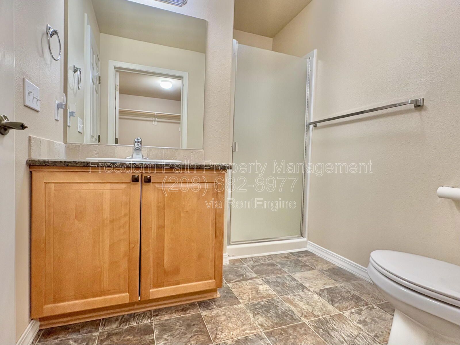 Top-Floor 3 Bed / 2 Bath Condo with Scenic Views in Post Falls property image