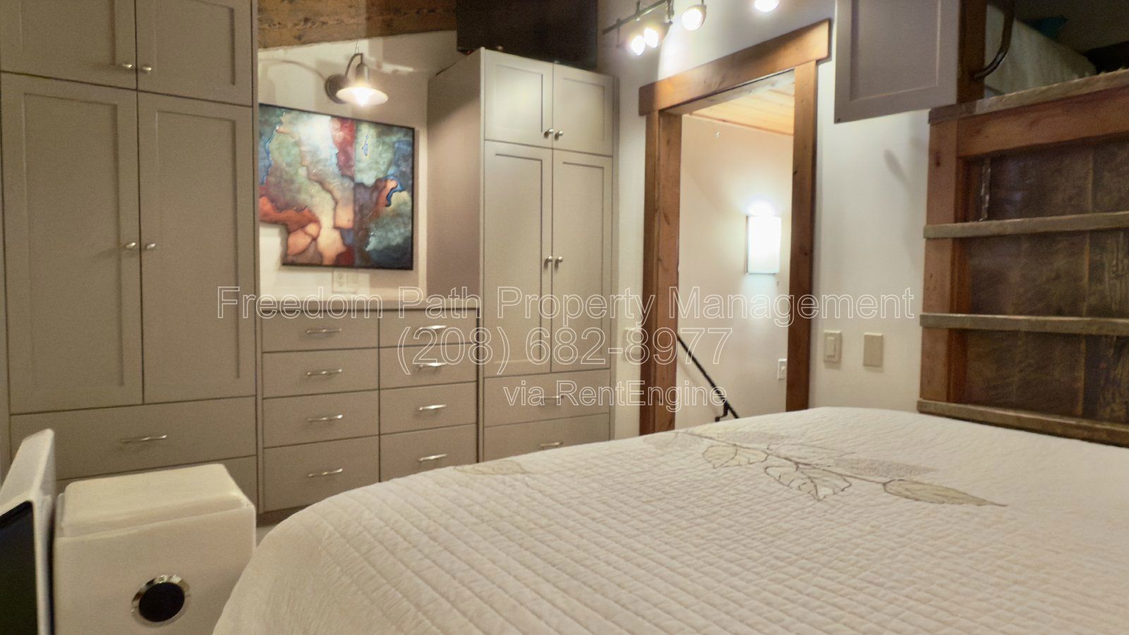 Furnished Ski Season Condo on Schweitzer property image