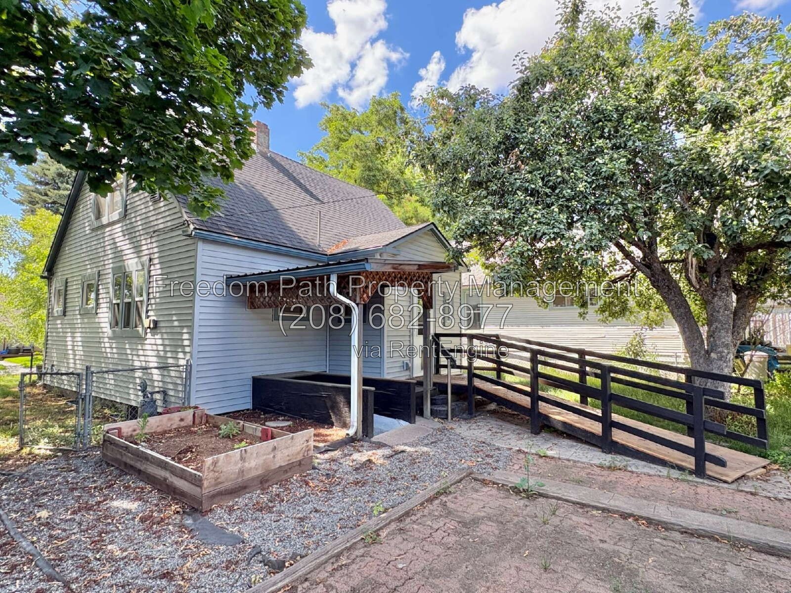 Character-Rich 4-Bed Downtown Coeur d'Alene Home - Detached Garage + Workshop property image