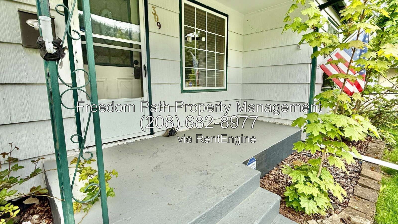 Spacious 2 Bed / 1 Bath Home in Kellogg - 1,484 SF, Central Air, All Appliances Included, Fenced Yard & Big Back Deck property image