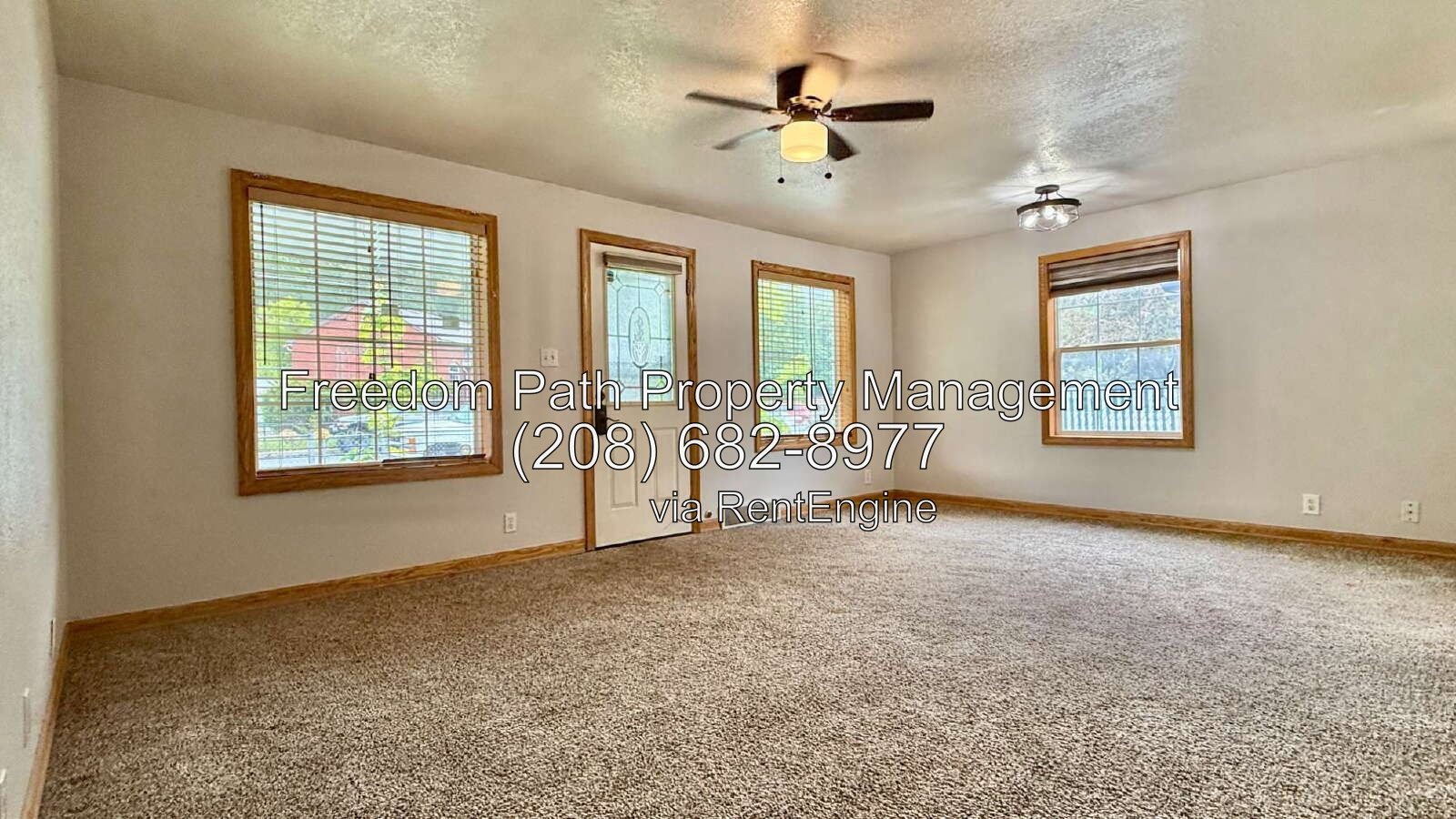 Spacious 2 Bed / 1 Bath Home in Kellogg - 1,484 SF, Central Air, All Appliances Included, Fenced Yard & Big Back Deck property image