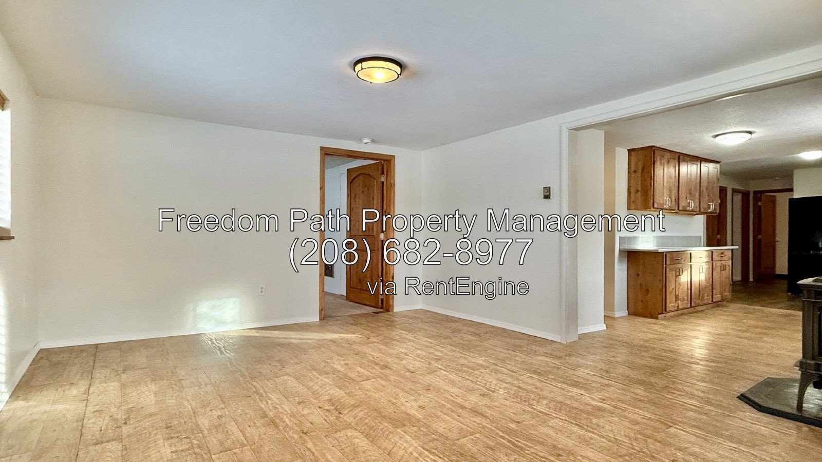 4 Bedroom Home w/ Huge Lot in Kootenai property image
