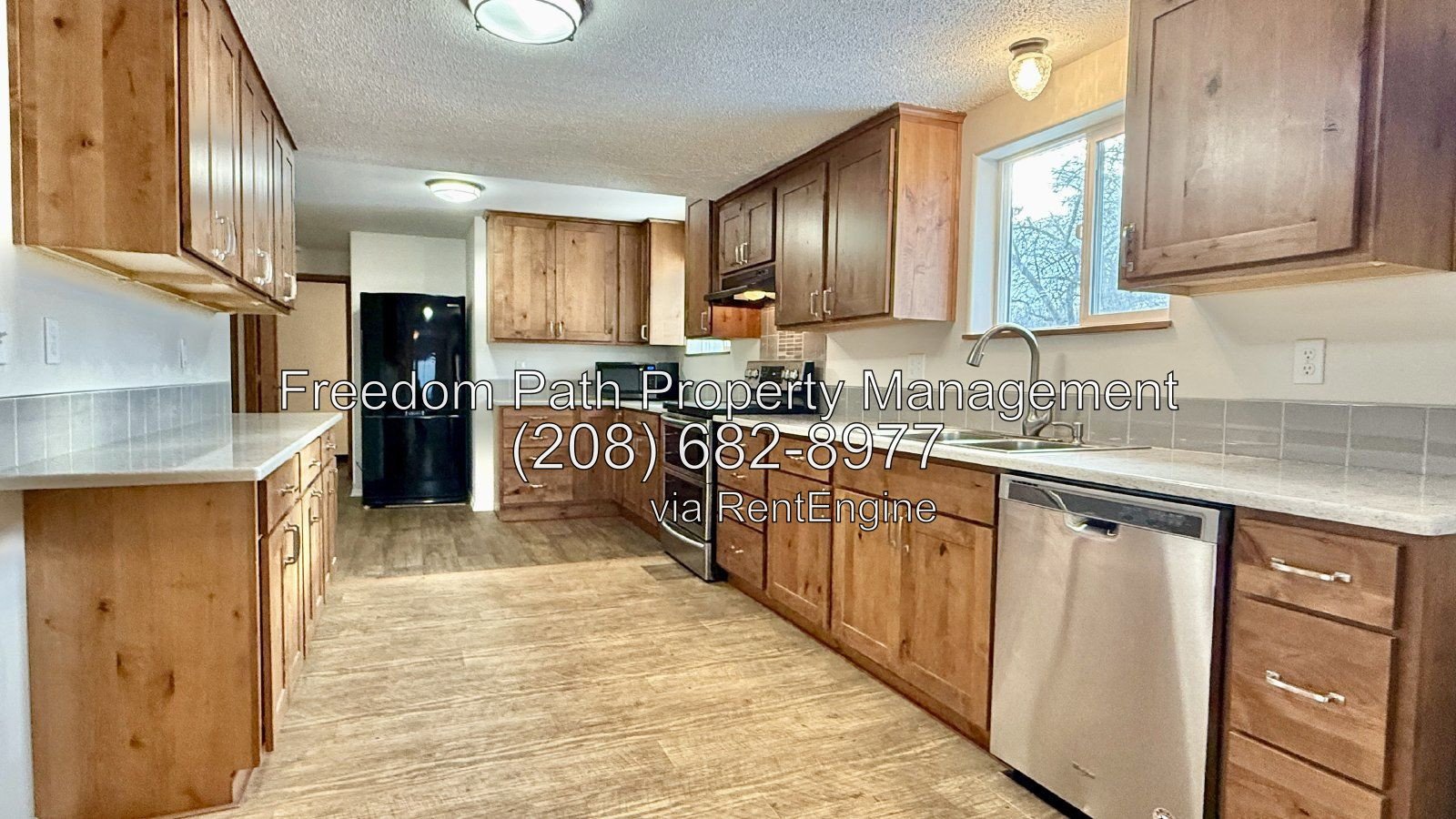 4 Bedroom Home w/ Huge Lot in Kootenai property image