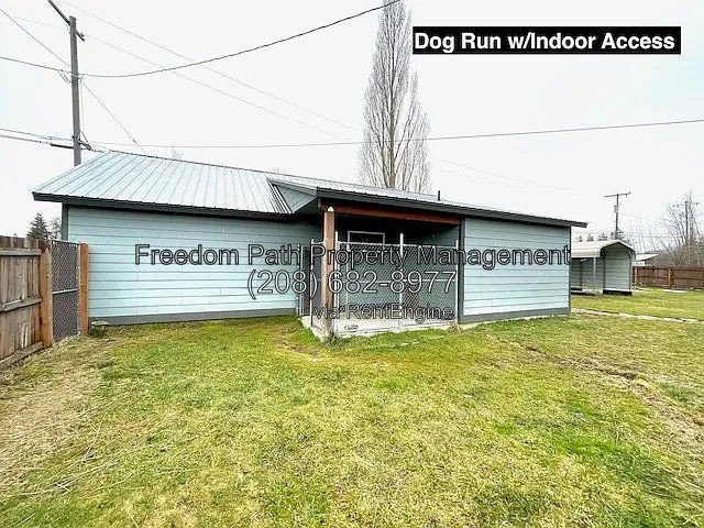 4 Bedroom Home w/ Huge Lot in Kootenai property image