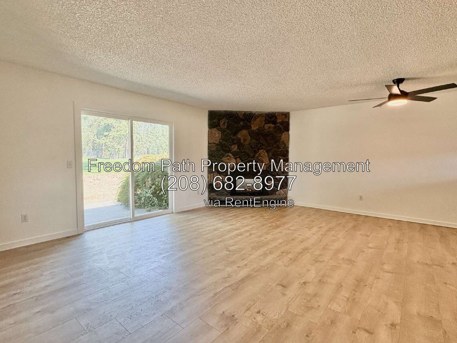 3 Bed, 2 Bath Duplex on the Coeur d'Alene Public Golf Course property image