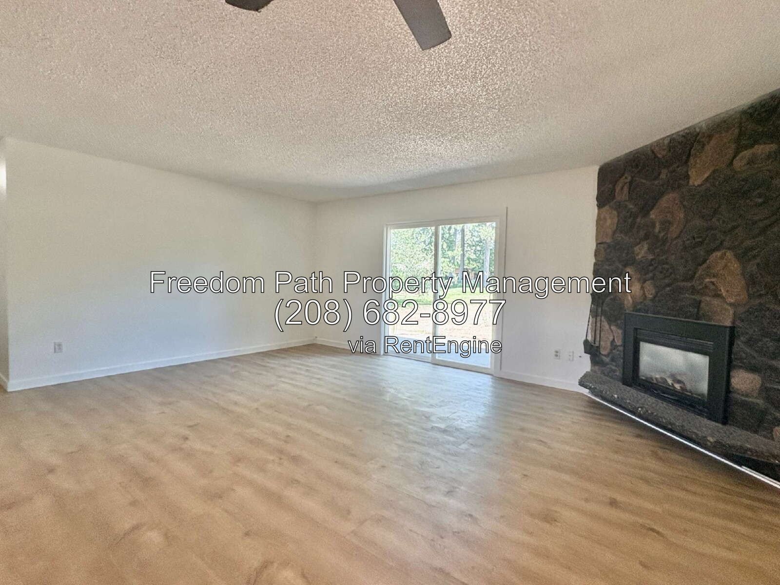3 Bed, 2 Bath Duplex on the Coeur d'Alene Public Golf Course property image