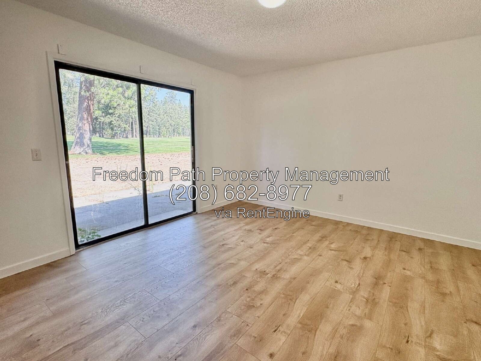 3 Bed, 2 Bath Duplex on the Coeur d'Alene Public Golf Course property image
