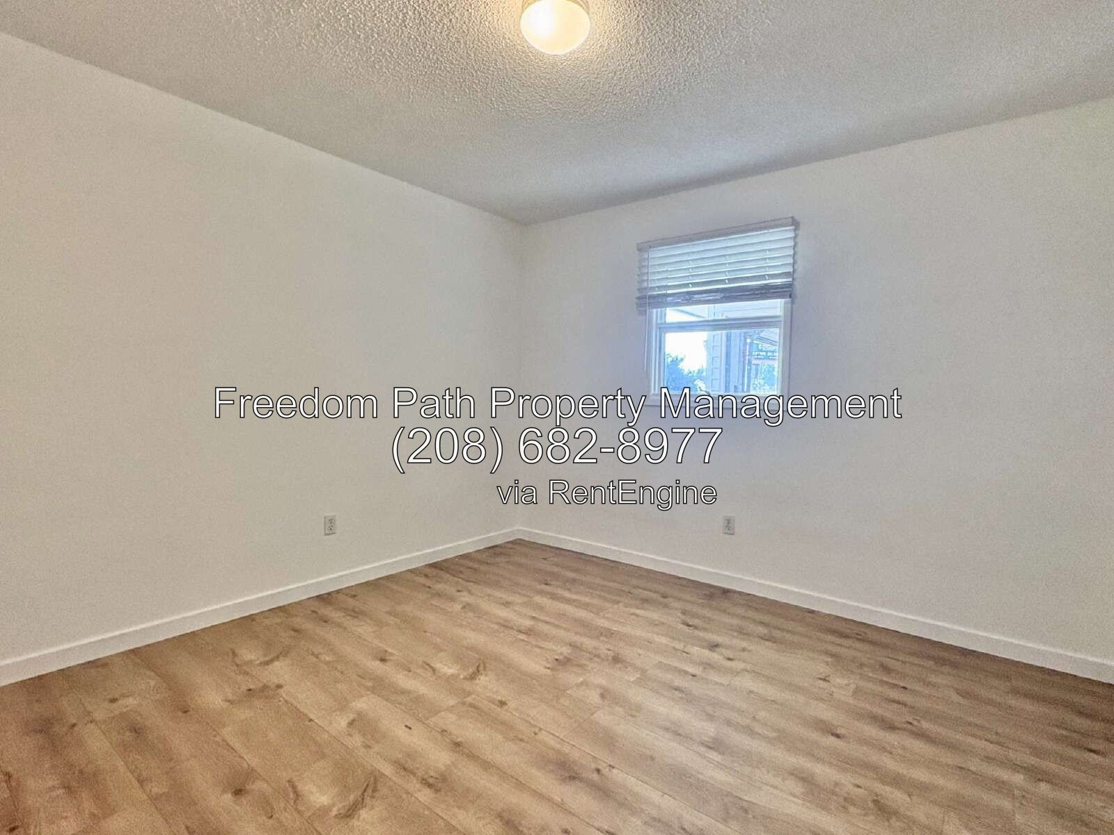 3 Bed, 2 Bath Duplex on the Coeur d'Alene Public Golf Course property image