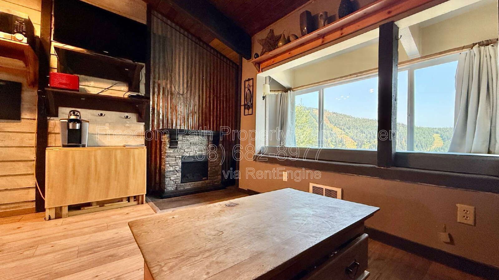 Blue Beetle Mountain Loft at Schweitzer property image