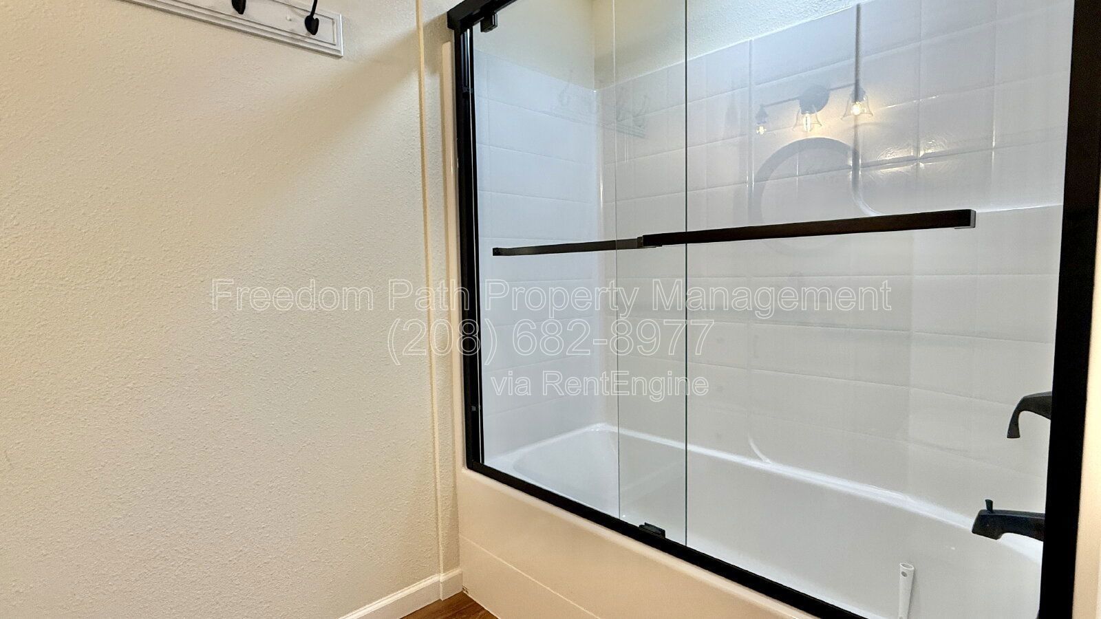 Stunning Lakeview Home with Luxury Finishes and Private Guest Suite property image