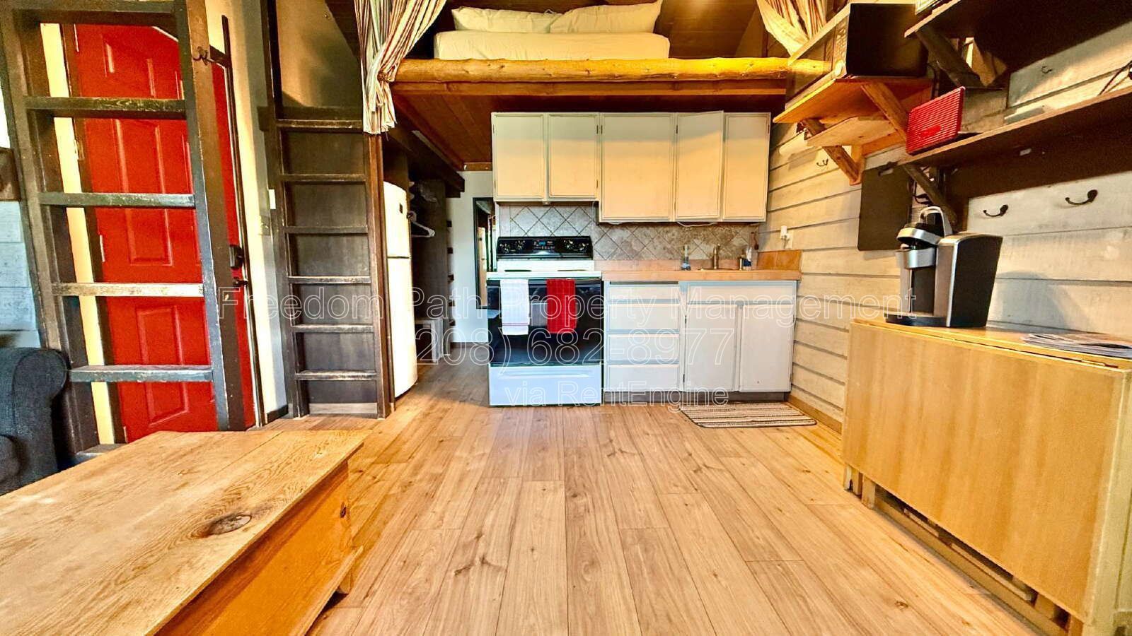 Blue Beetle Mountain Loft at Schweitzer property image