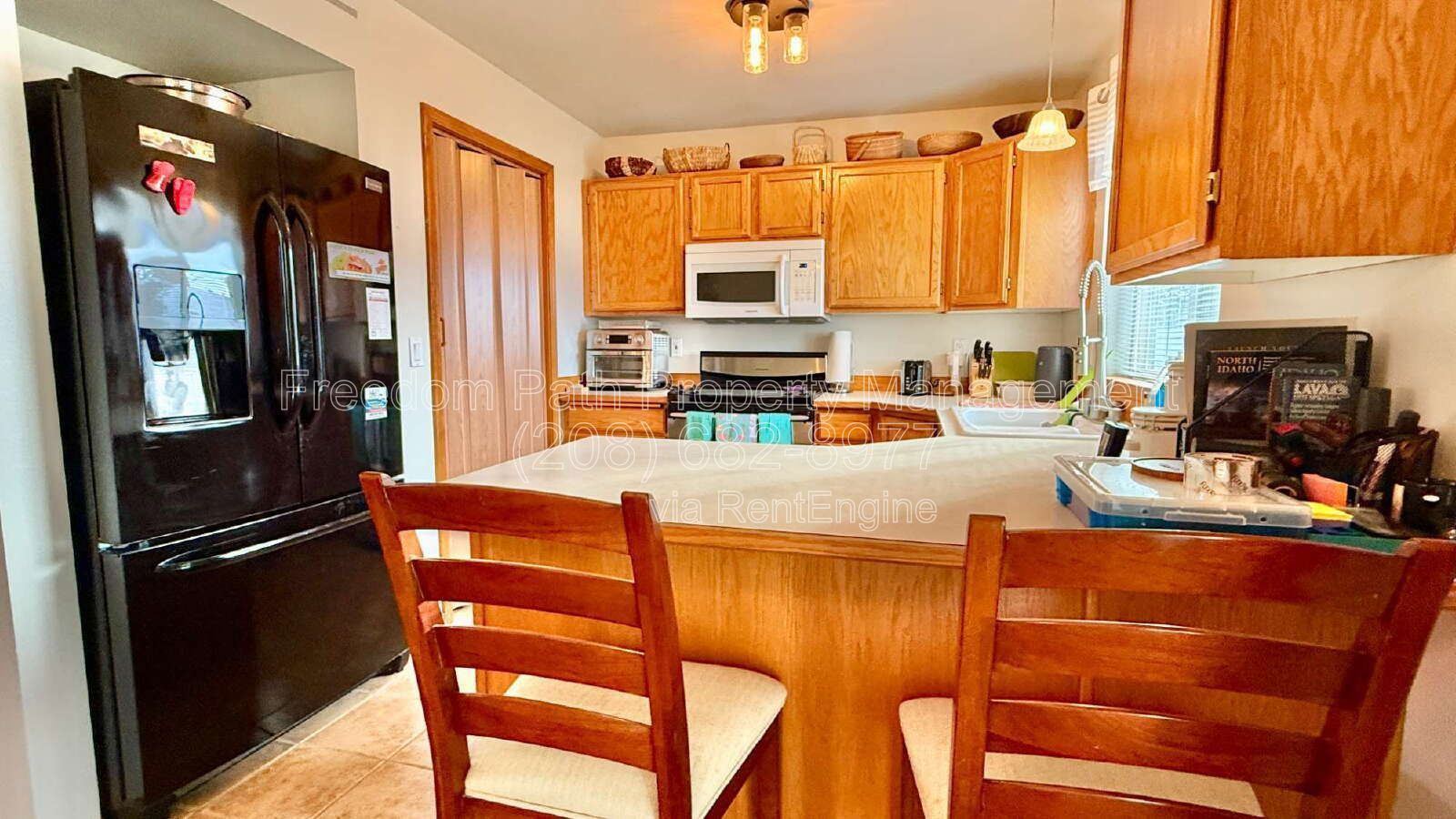 Turnkey 3BD/2BA Furnished Home Near Downtown Coeur d’Alene property image