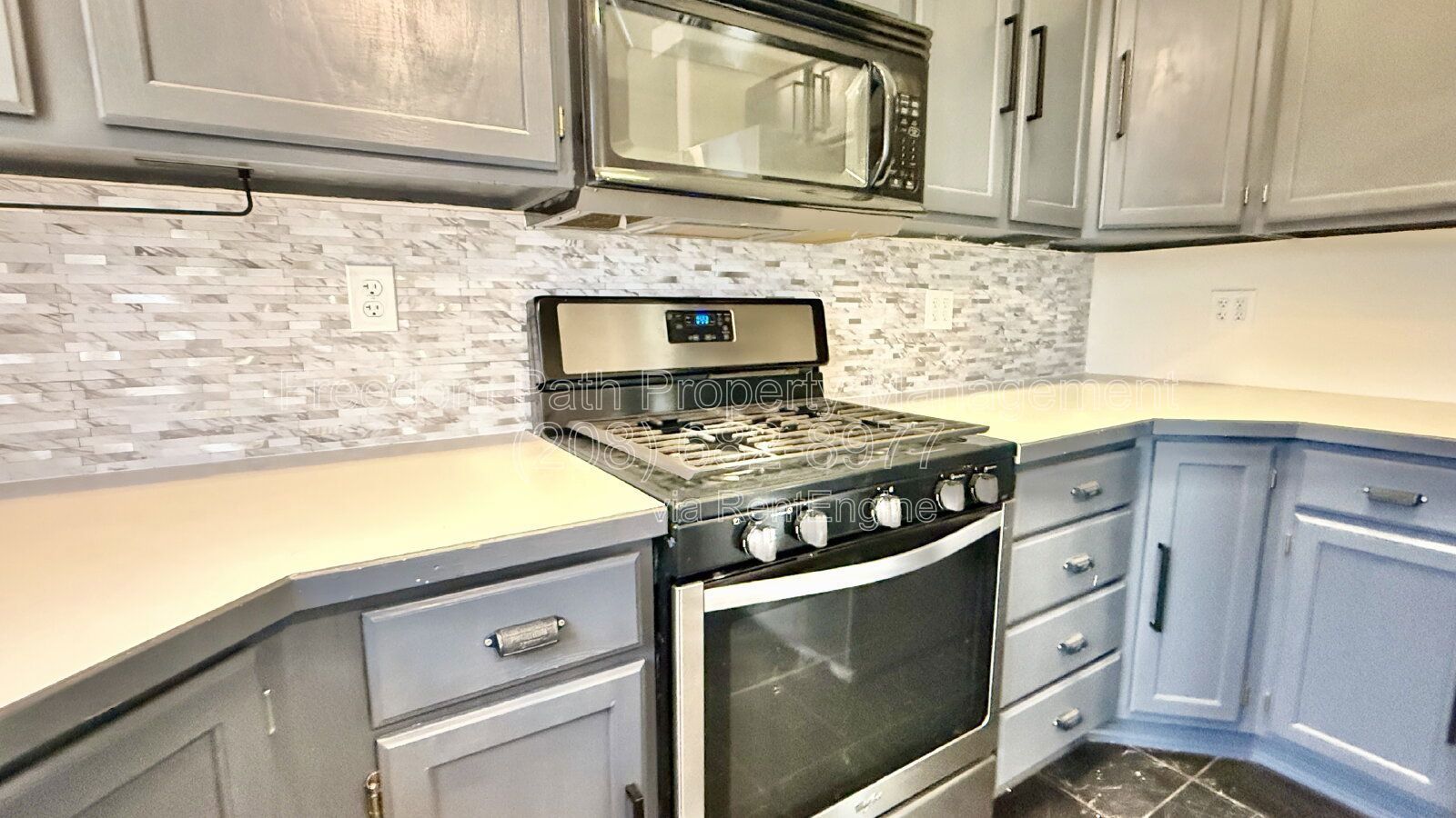 Updated 4-Bedroom Tri-Level with Fenced Yard and Central A/C in Post Falls property image