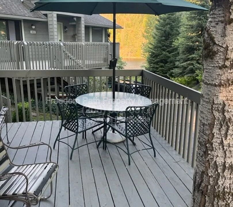 Twin Lakes Village Golf Club & Lakefront Community Rental property image