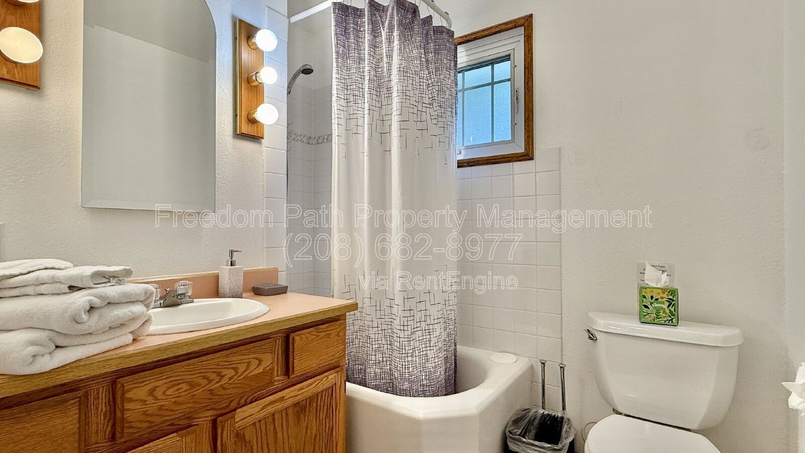 Charming Downtown Coeur d’Alene Cottage – 2 Bed / 1 Bath property image