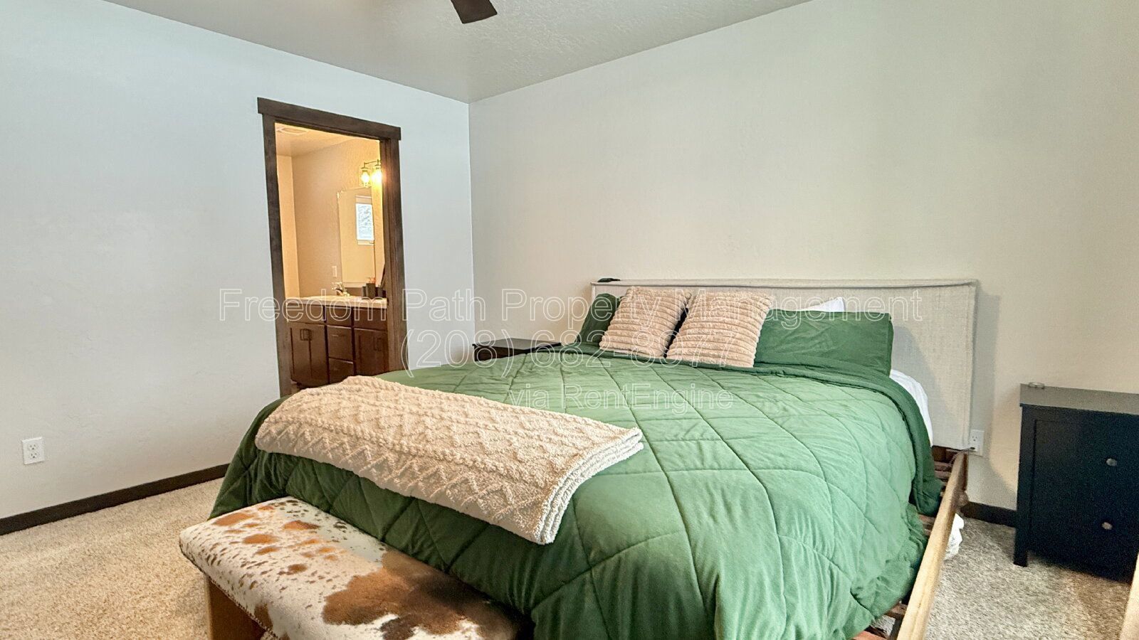 Newer 3 Bedroom / 2 Bathroom Home on Large Fenced Lot – Single Level – Central A/C property image