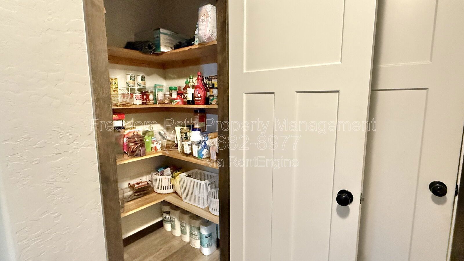 Newer 3 Bedroom / 2 Bathroom Home on Large Fenced Lot – Single Level – Central A/C property image