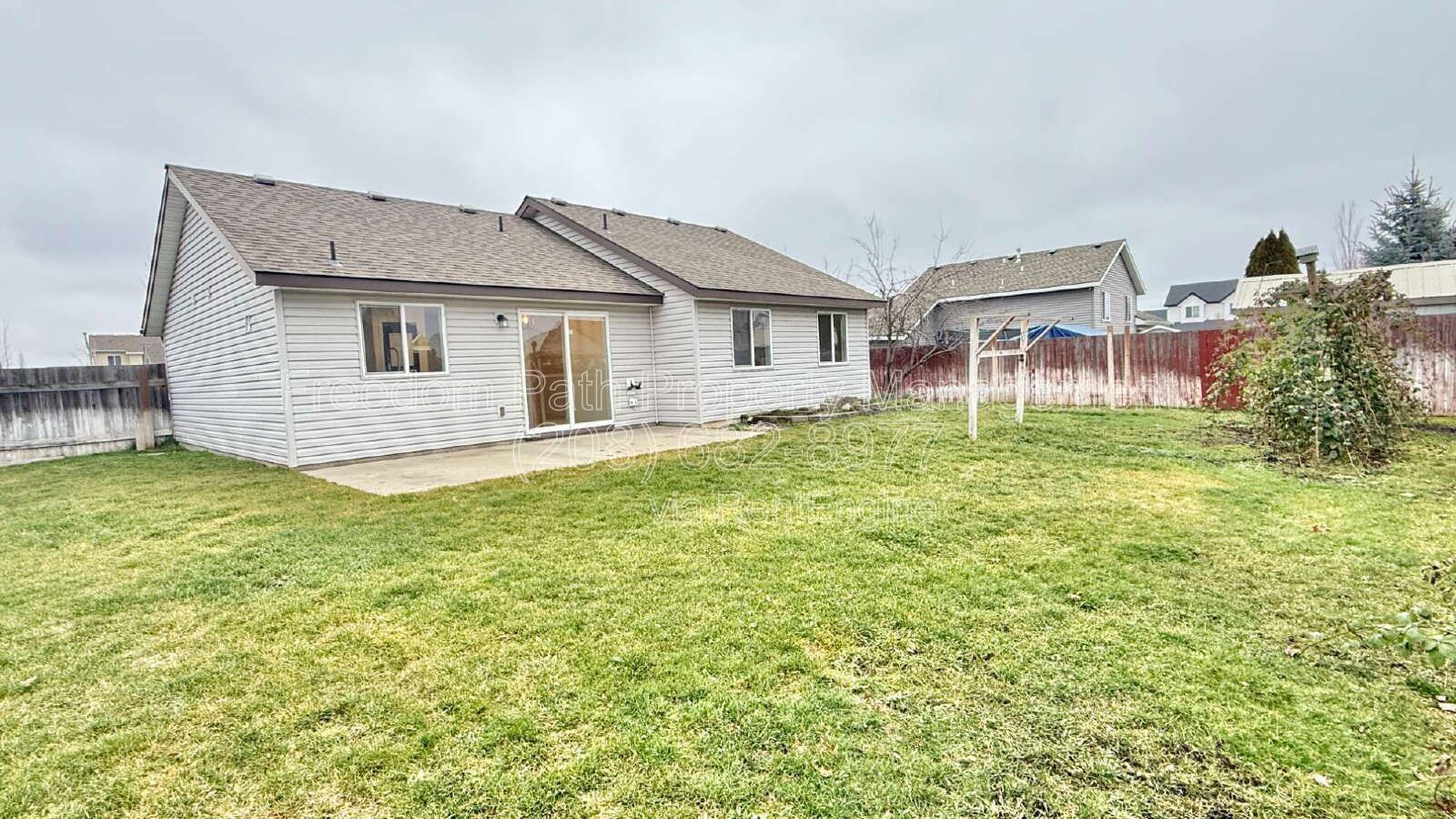 Remodeled 3-Bedroom Rancher with Landscaped Yard – Hawks Nest | Coeur d’Alene property image