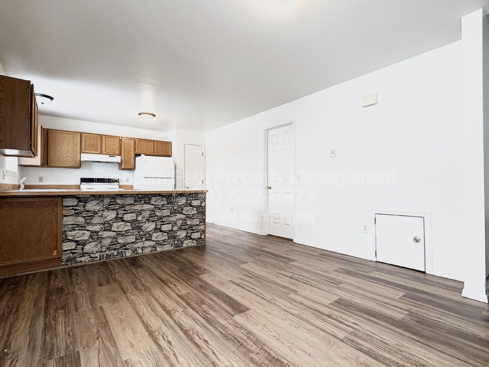 Updated 2-Bedroom Apartment in Convenient Location | 801 Brigger St, Unit E property image