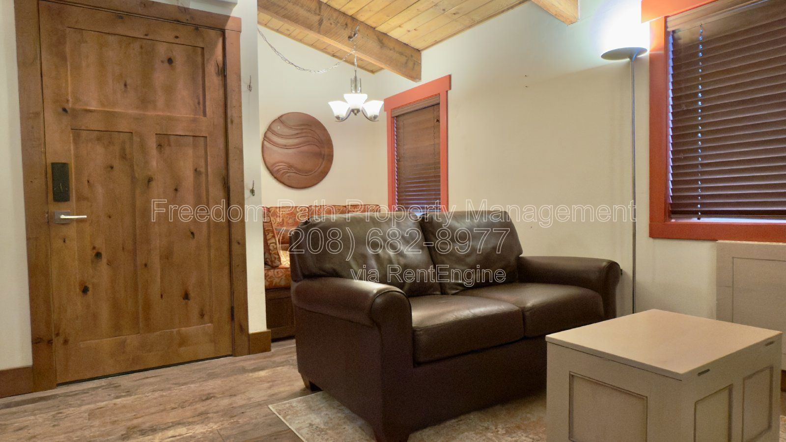 Furnished Ski Season Condo on Schweitzer property image