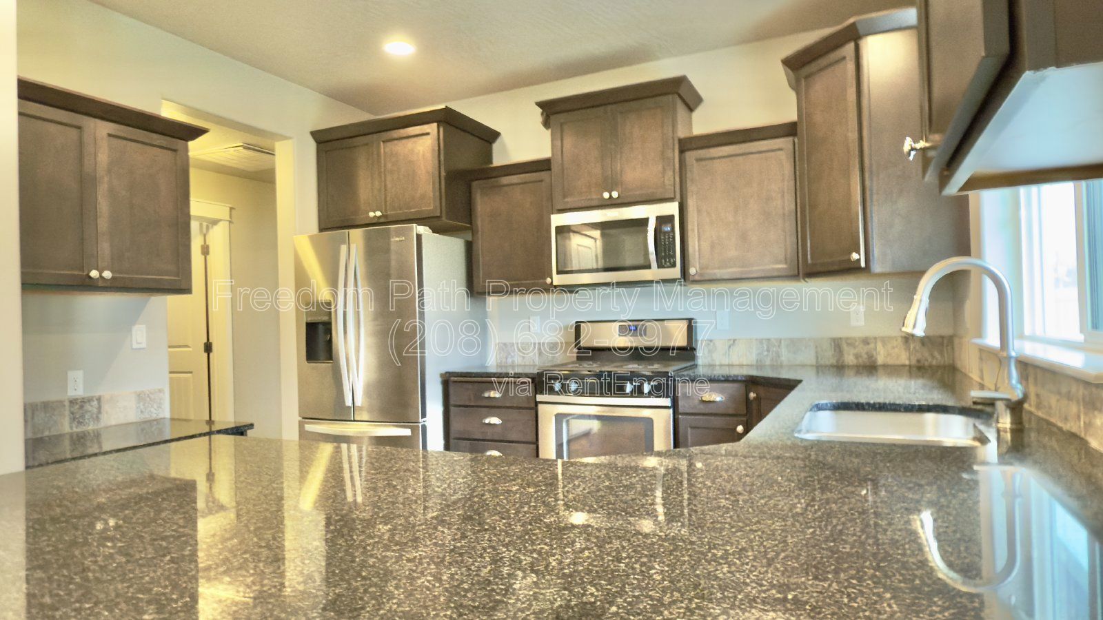 Beautiful 3BR Home with Granite Counters, A/C, RV Parking & Large Fenced Yard property image