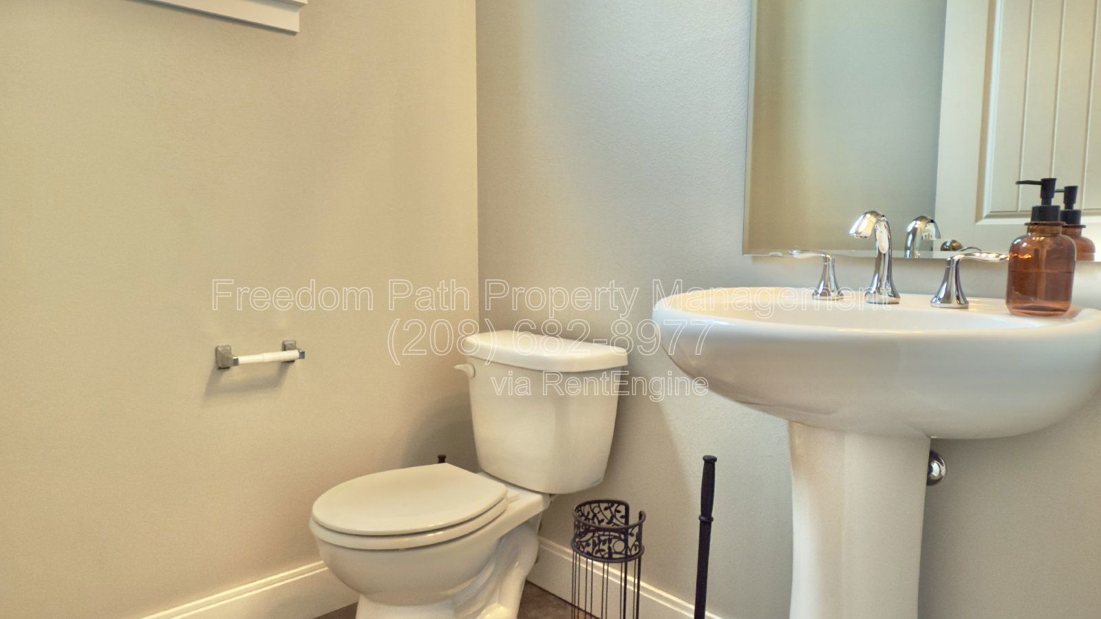 Beautiful 3BR Home with Granite Counters, A/C, RV Parking & Large Fenced Yard property image