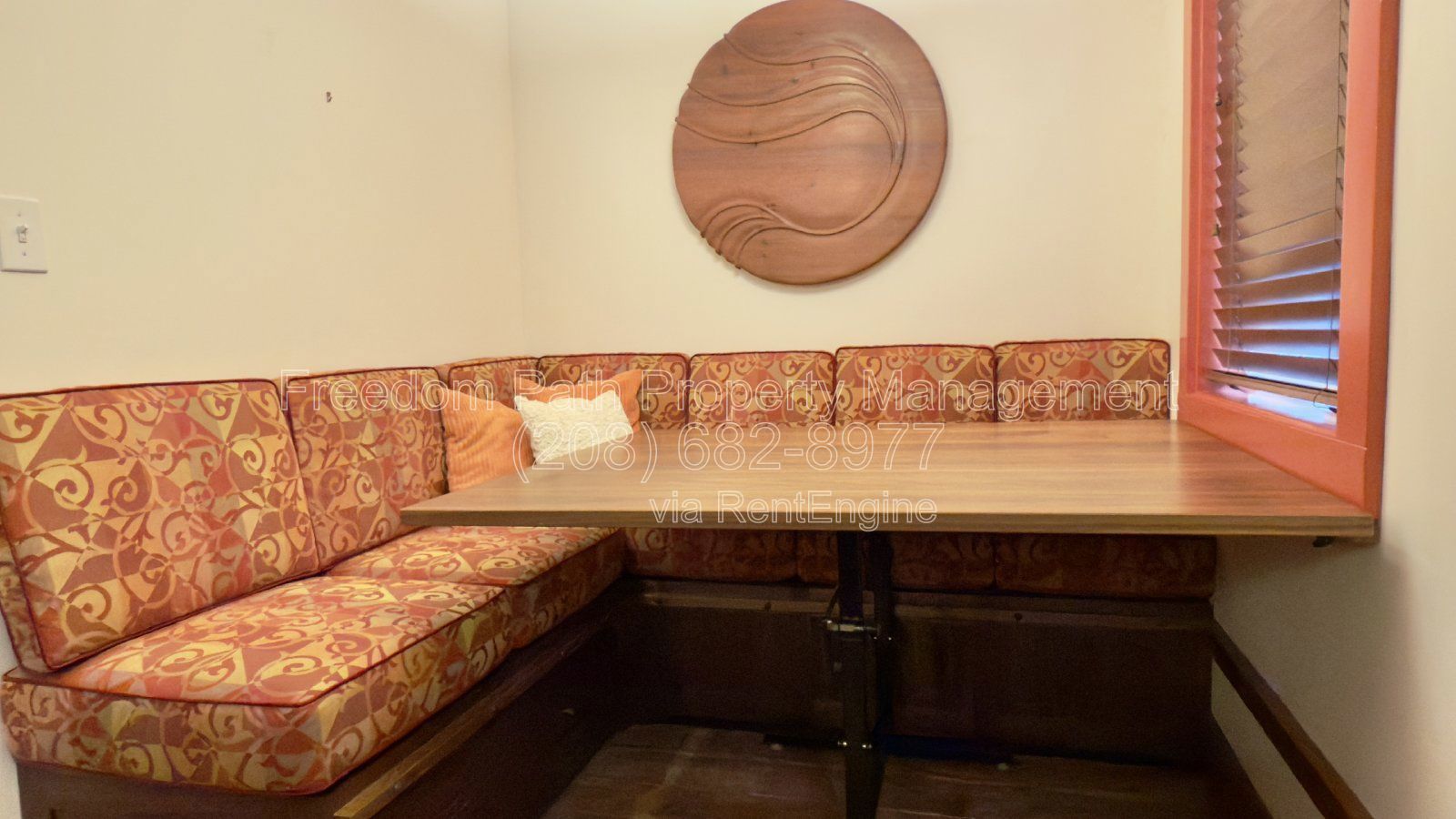 Furnished Ski Season Condo on Schweitzer property image