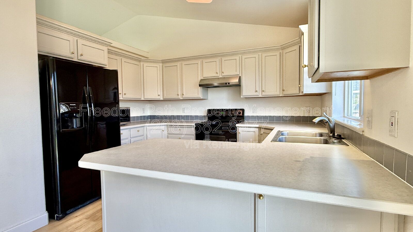 Spacious 4 Bed, 3 Bath Hayden Home with RV Parking & Large Fenced Backyard Near Honeysuckle Beach property image