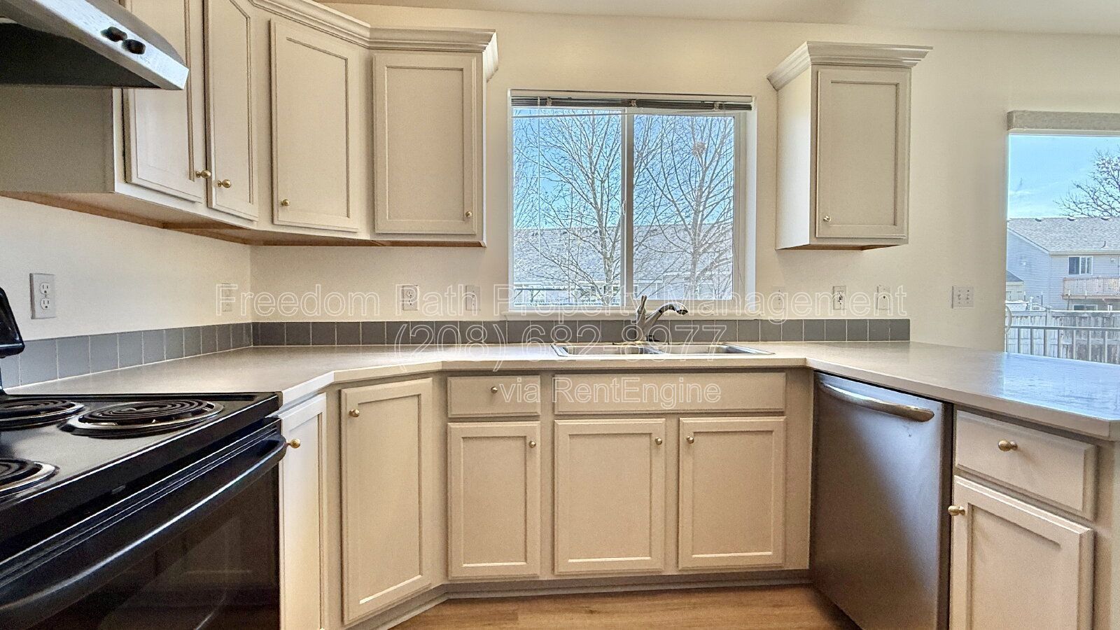 Spacious 4 Bed, 3 Bath Hayden Home with RV Parking & Large Fenced Backyard Near Honeysuckle Beach property image