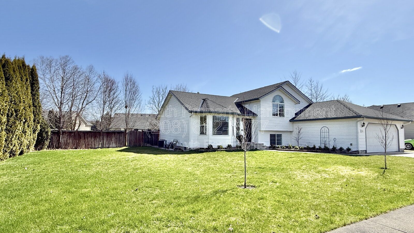 Spacious 4 Bed, 3 Bath Hayden Home with RV Parking & Large Fenced Backyard Near Honeysuckle Beach property image