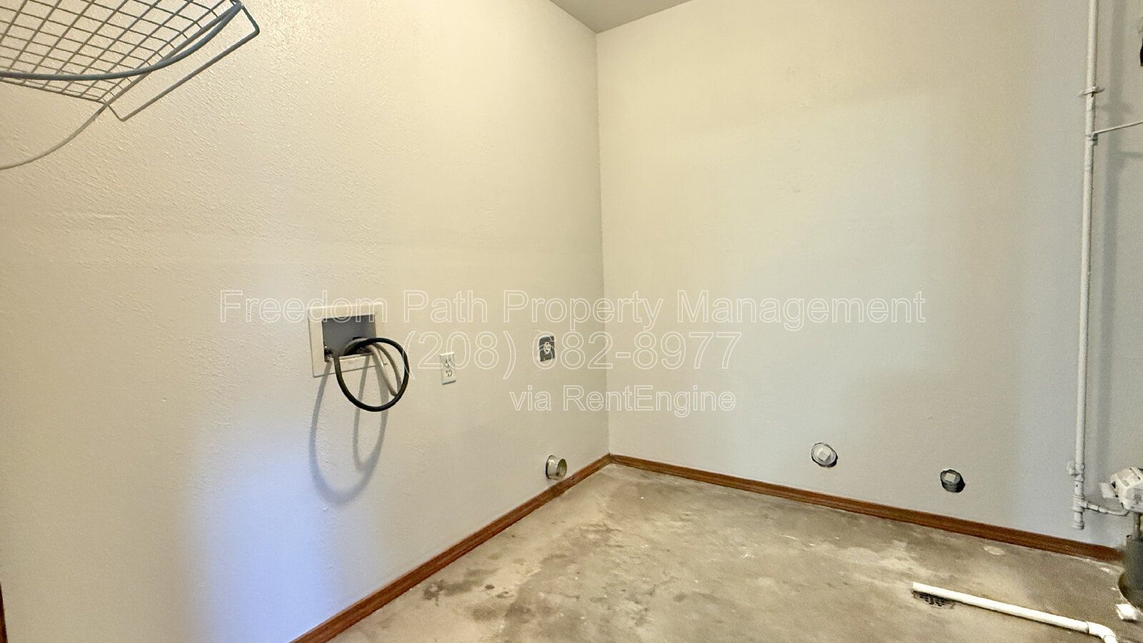 Spacious 5-Bedroom or 4 + Massive Bonus Room & Private Yard | 1930 W. Canfield Ave, Coeur d’Alene property image